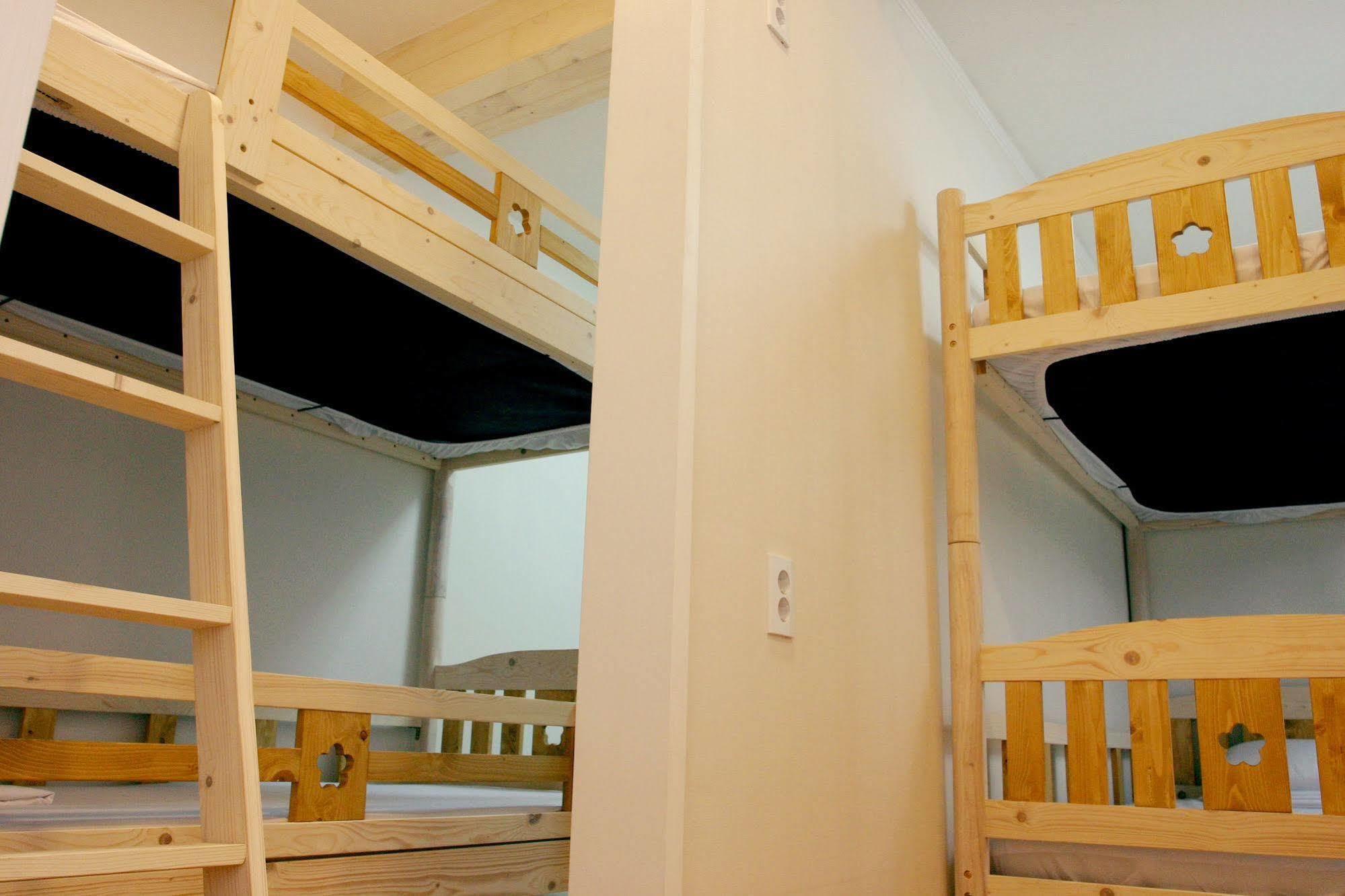 Unni House Hostel Сеул Екстериор снимка